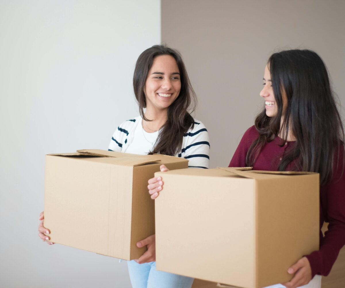 Dorm & Apartment Move-Out Made Easy: Why Self Storage Is a Smart Move for Students